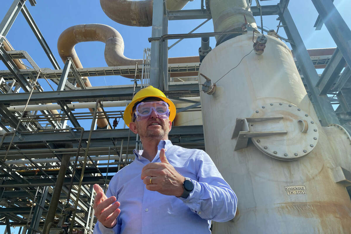 CarbonFree CEO Martin Keighley gives a tour of its plant in San Antonio.